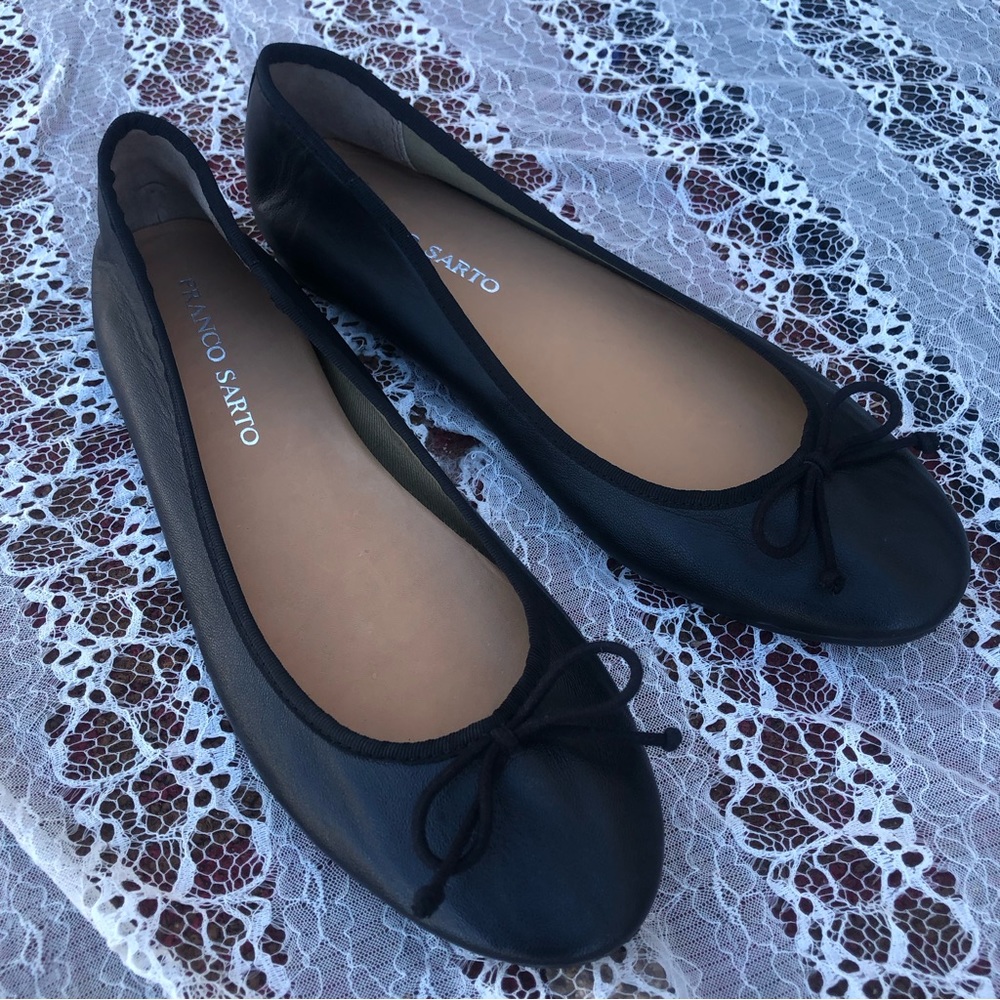 FRANCO SARTO | Black Leather Flats
